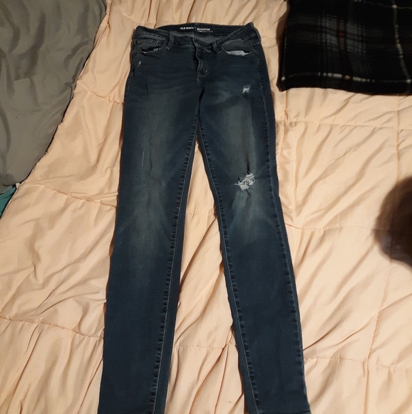 Old Navy Skinny Jeans - Picture 1 of 4